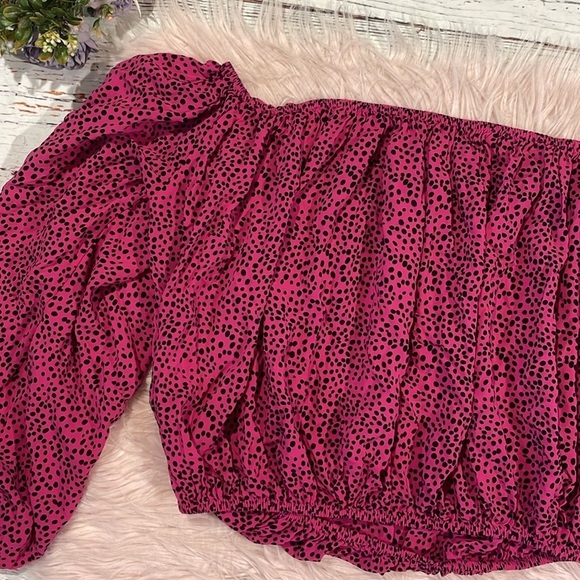 Beachgold Poppy Pink Black Polka Dot One Shoulder Blouse - Picture 7 of 10